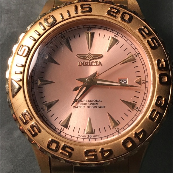 Invicta Men’s Watch Rose Gold and Gold. - Picture 2 of 4